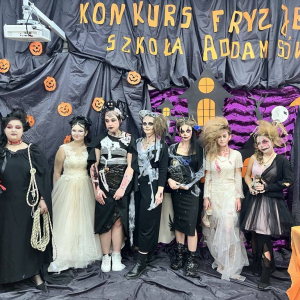 Szkoła Addamsów - halloweenowe stylizacje