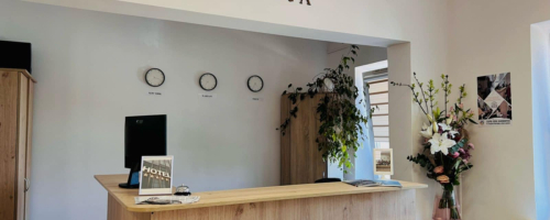 Świąteczne porządki w pracowni hotelarskiej