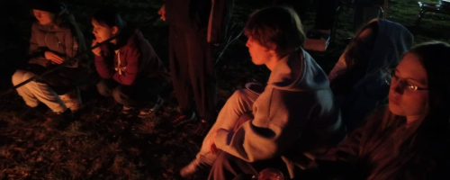 Internat- sobotni wieczór przy ognisku