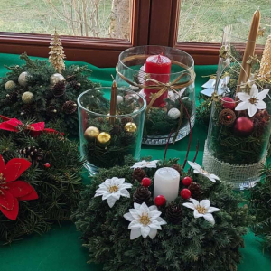 Stroiki Bożonarodzeniowe wykonane przez uczniów Technikum Ogrodniczego